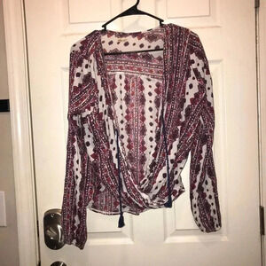 🧾 Hollister Blouse ☑️